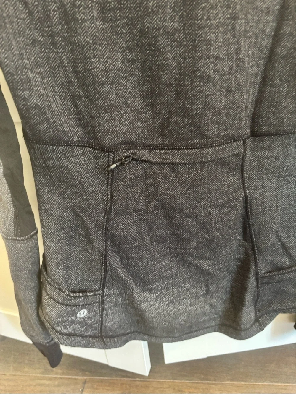 Lululemon Base Runner Heathered Gray Athletic Pullover Hoodie Running Size 8